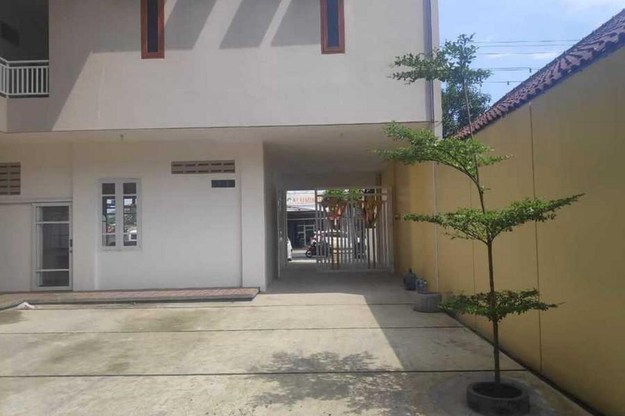 Reddoorz Near Universitas Muhammadiyah Purwokerto Kembaran Exteriér fotografie